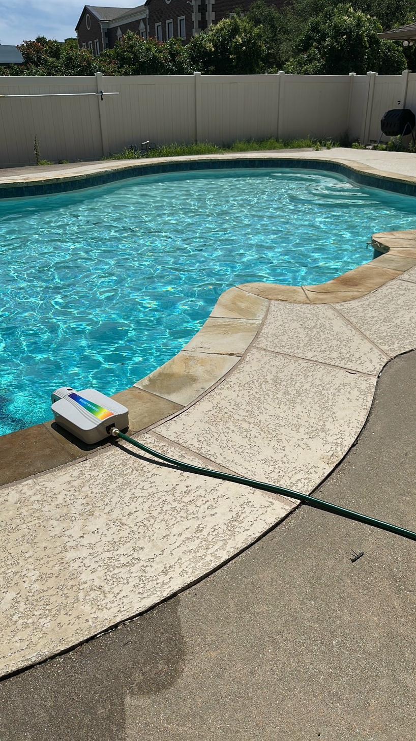 Spa e piscina em manutenção pela BrazTex
